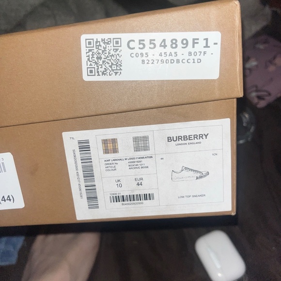 BURBERRY BRAND NEW MENS SNEAKERS FROM STOCKX - Picture 4 of 5